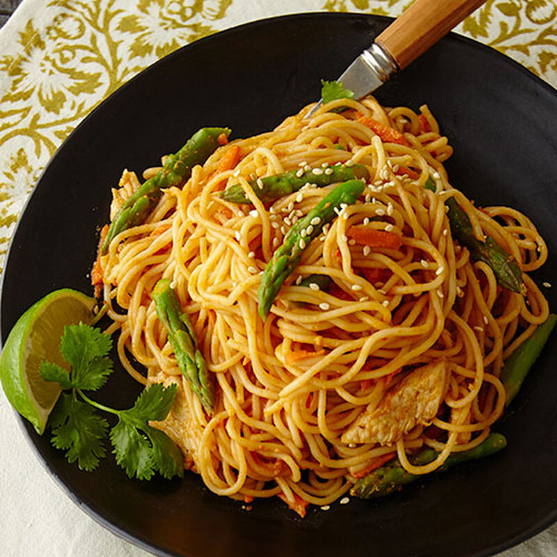 Vermicelli with Sesame Chicken and Asparagus